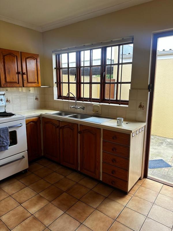 To Let 2 Bedroom Property for Rent in Ferndale Western Cape